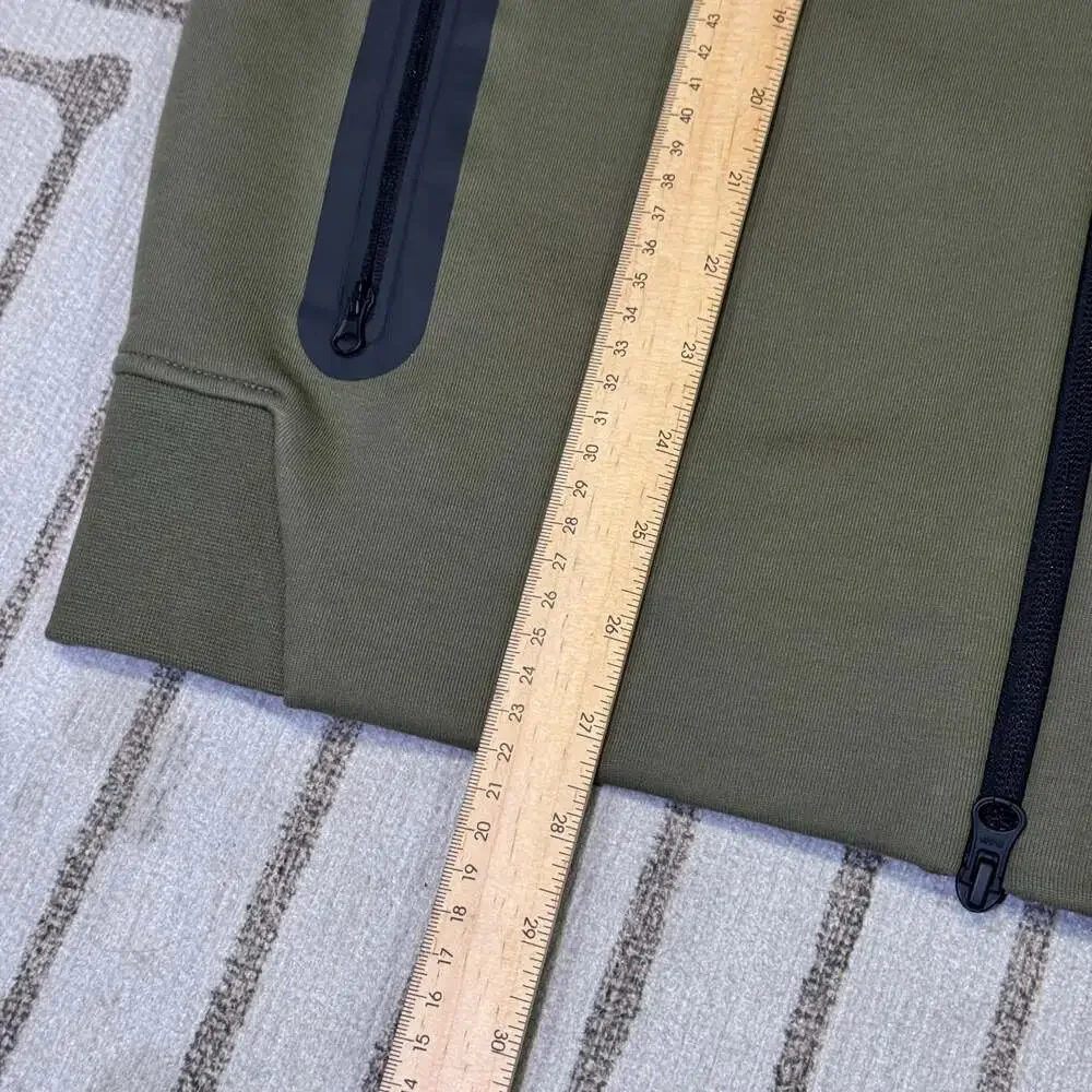 Nike Tech Fleece Windrunner Full-Zip Hoodie in Olive Green FB7921-222 - Picture 7 of 9